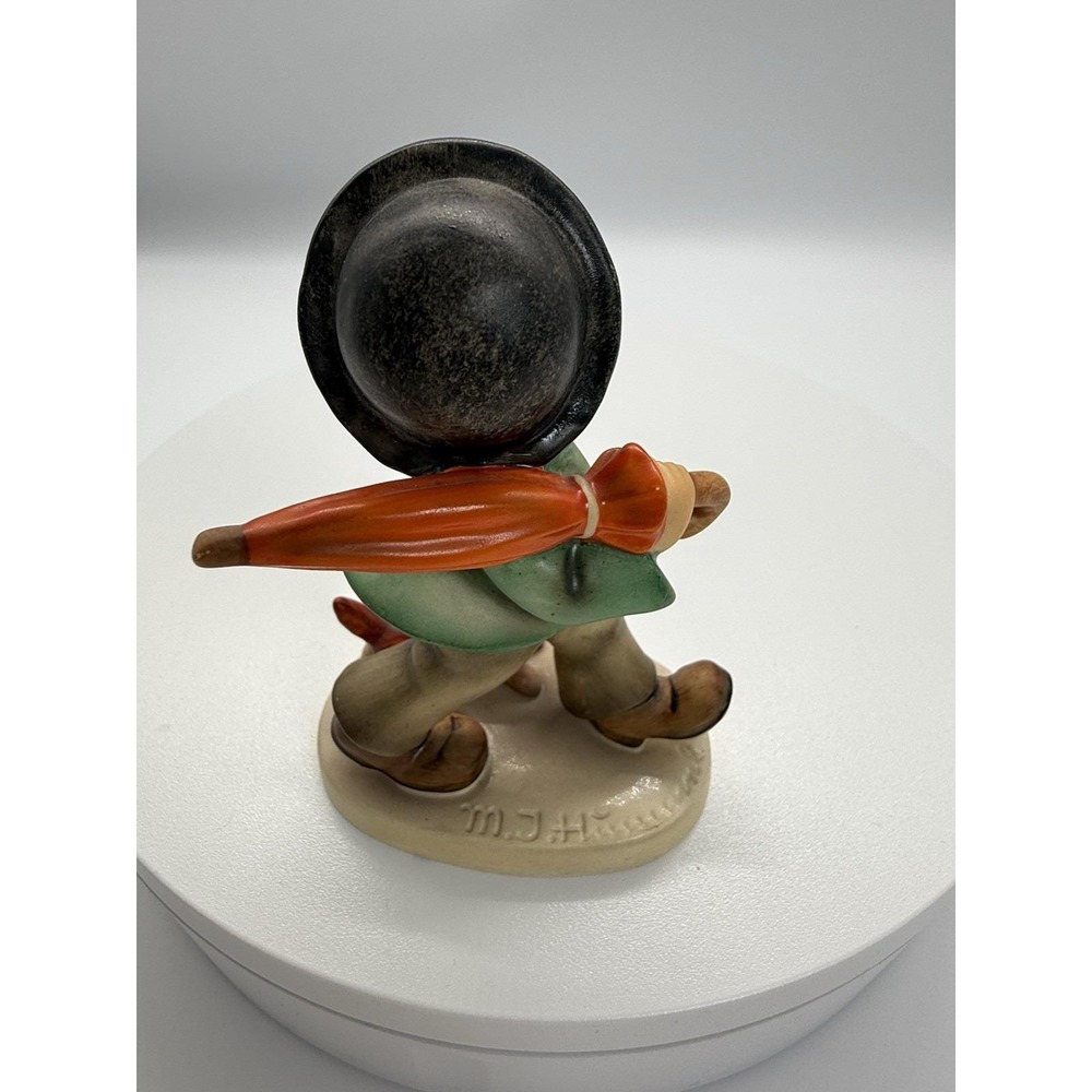 Vintage HUMMEL GOEBEL Figurine #5 "Strolling Along" TMK 5 - 5" Tall - Picture 2 of 5